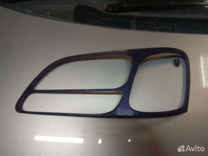 Subaru legacy B4 накладка на фару