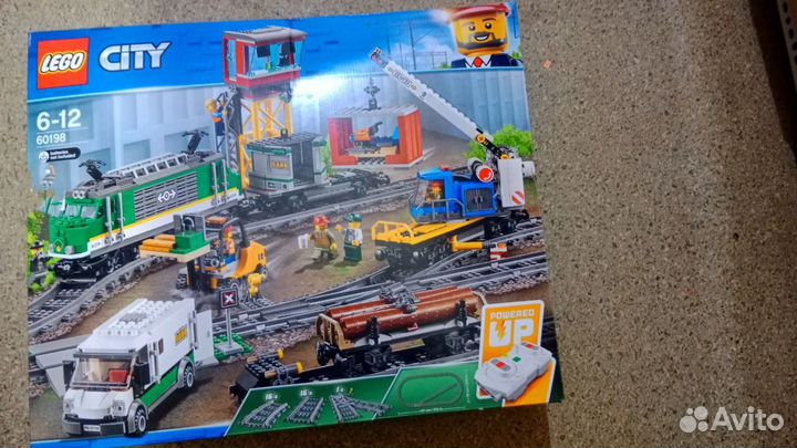 Конструктор Lego City 60198 Грузовой Поезд