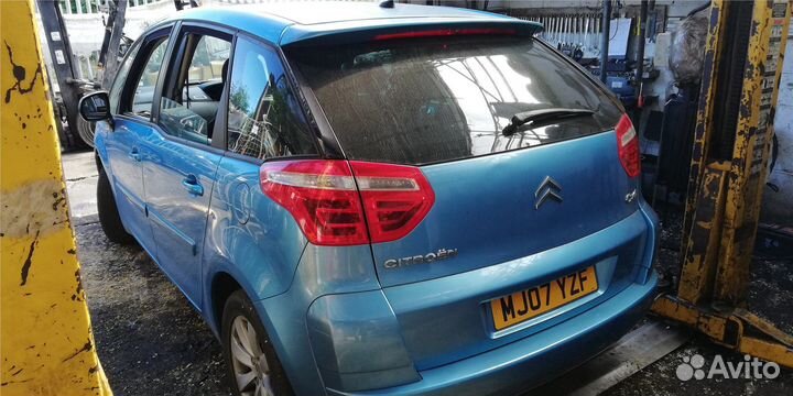 Разбор на запчасти Citroen C4 Picasso