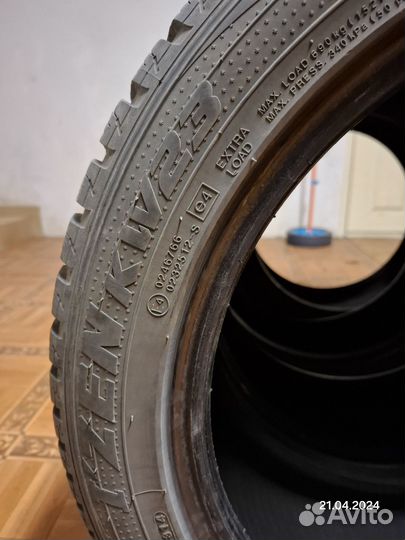 Kumho I'Zen KW23 215/50 R17 95H