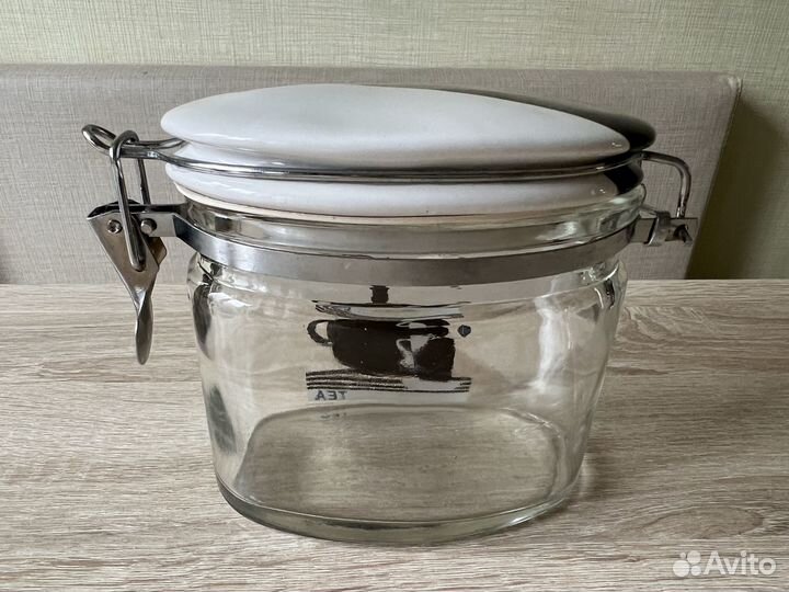 Банка для хранения сыпучих продуктов