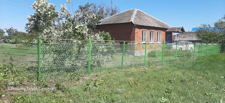 Дом 72 м² на участке 36 сот.