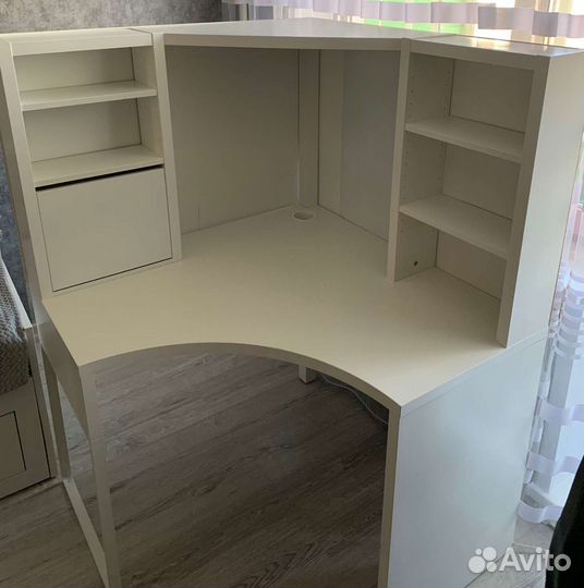 Стол письменный IKEA