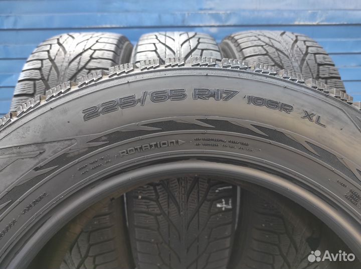 Nokian Tyres Hakkapeliitta R2 225/65 R17 102V