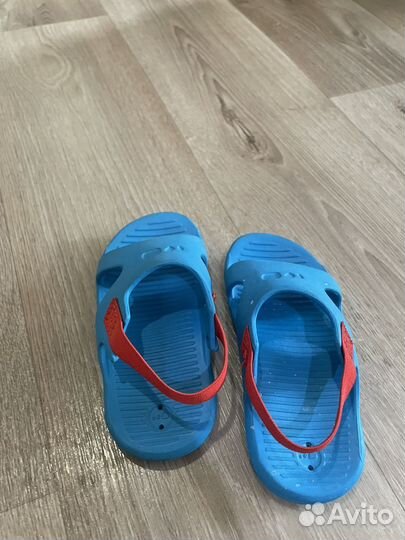 Сланцы детские 20 размер