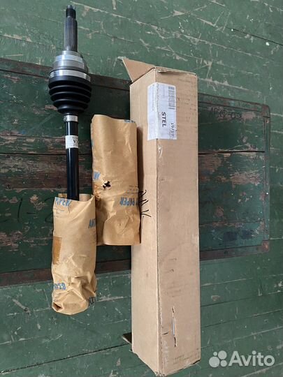 Полуось в сборе