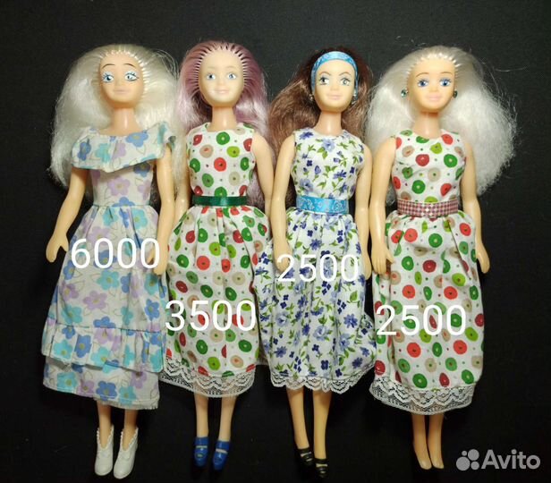 Разные Барбиобразные куклы из 90-х