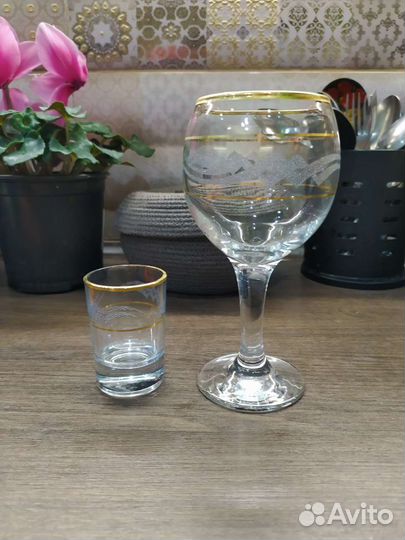 Набор фужеров и рюмок (12 предметов)