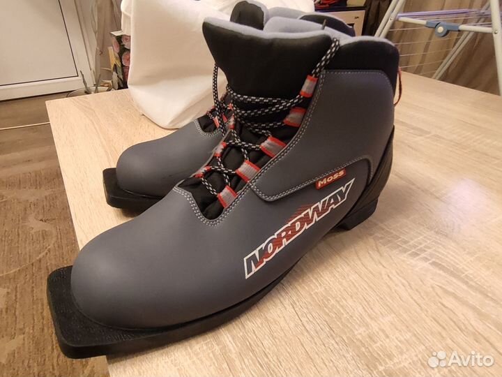 Лыжные ботинки мужские 46 размер