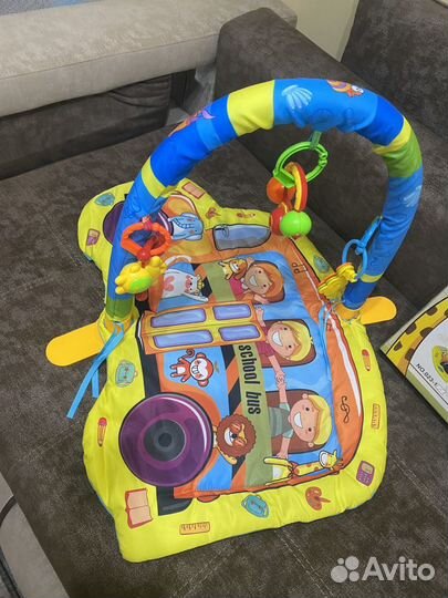 Развивающий коврик