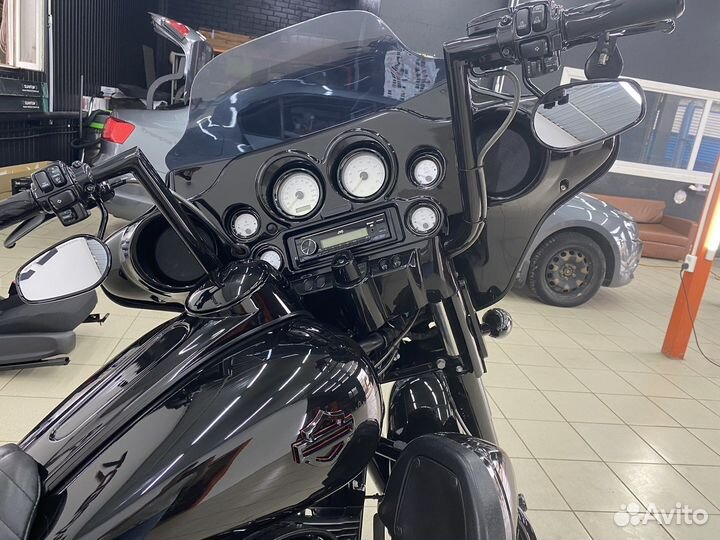 Harley Davidson Street Glide Black