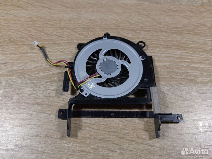 Кулер Sony Vaio SVE151