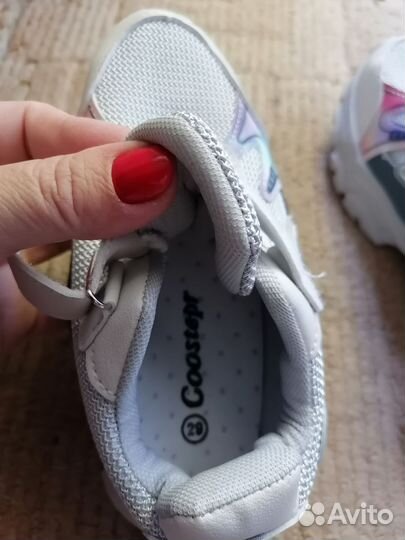 Кроссовки детские