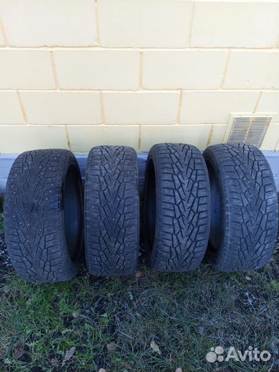 Nokian Tyres Hakkapeliitta 7 215/50 R17 95T
