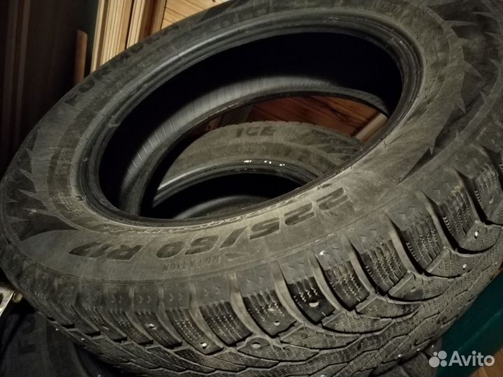 Pirelli Formula Ice 225/60 R17