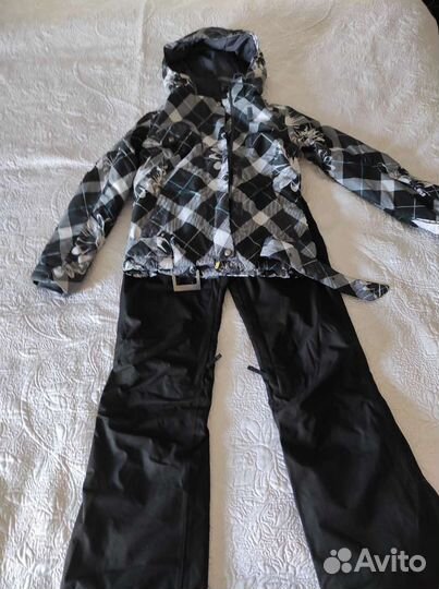 Костюм для сноуборда женский