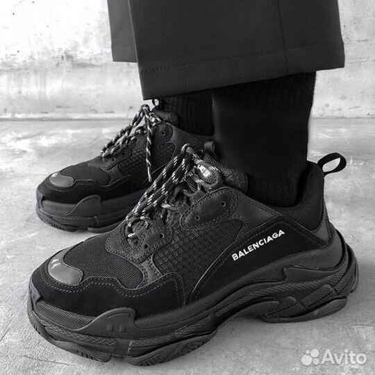 Кроссовки balenciaga triple s