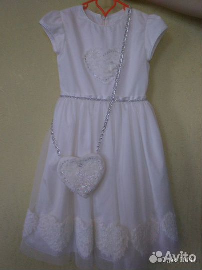 Нарядное платье