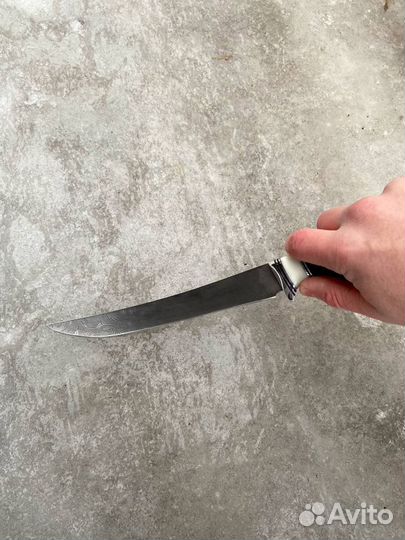 Филейный нож из дамасской стали в 750 слоев