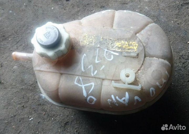 Бачок расширительный Opel Movano (A) 2001