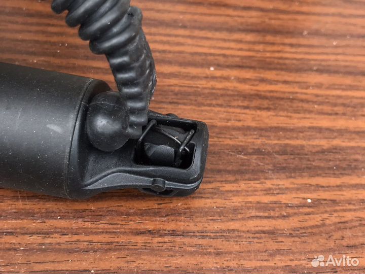 Электроцилиндр крышки багажника фольксваген тигуан