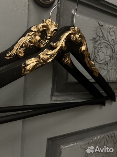 Плечики вешалка дерево