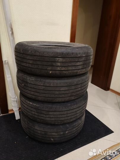 Dunlop Grandtrek ST30 225/65 R17