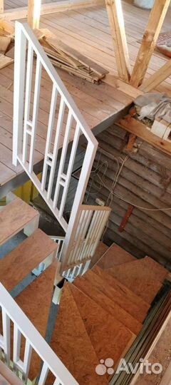 Металлическая лестница от производителя