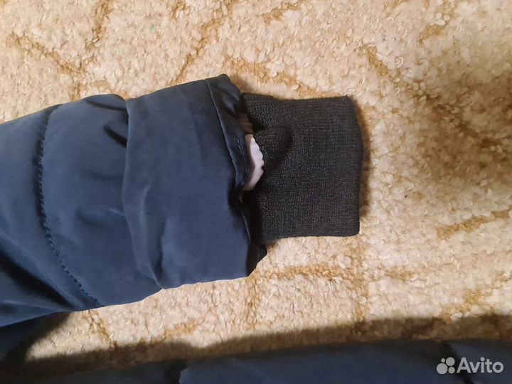 Зимний пуховик на девочку