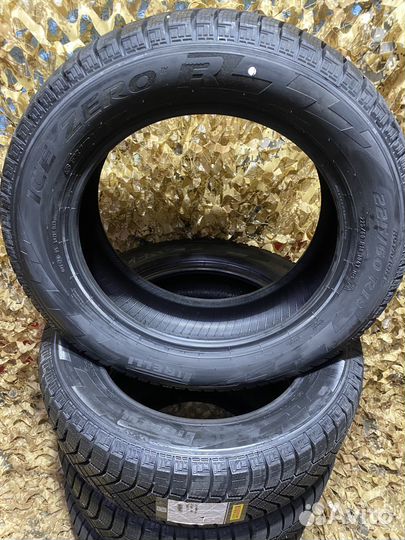 Pirelli Ice Zero FR 225/60 R18 104T