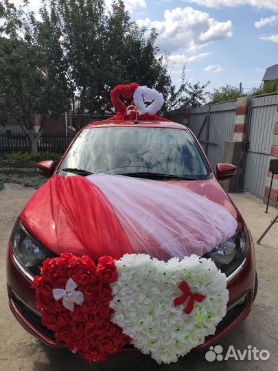 Свадебные украшения на машину