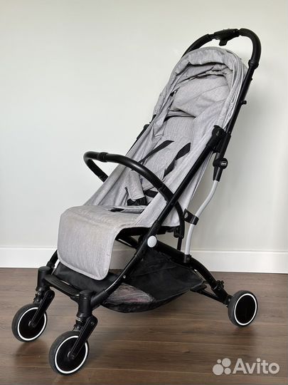 Прогулочная коляска книжка chicco