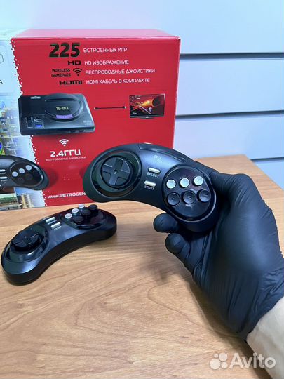 Retro Genesis HD Ultra (225 игр)