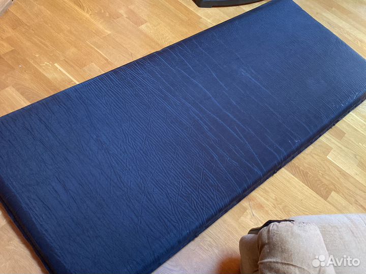 Коврик самонадувающийся