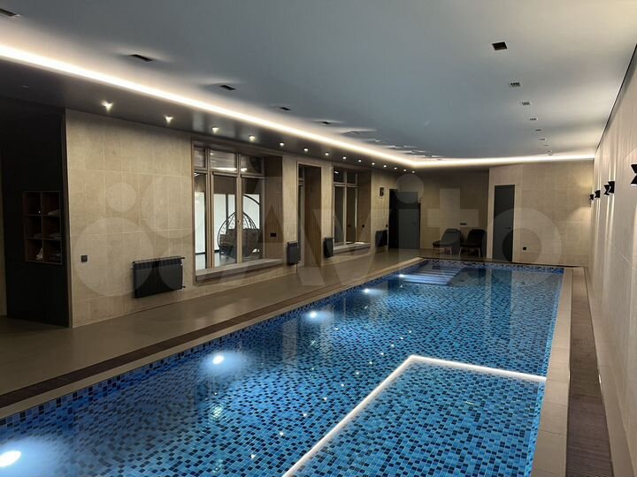 Дом 650 м² на участке 12 сот.