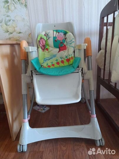 Стульчик для кормления