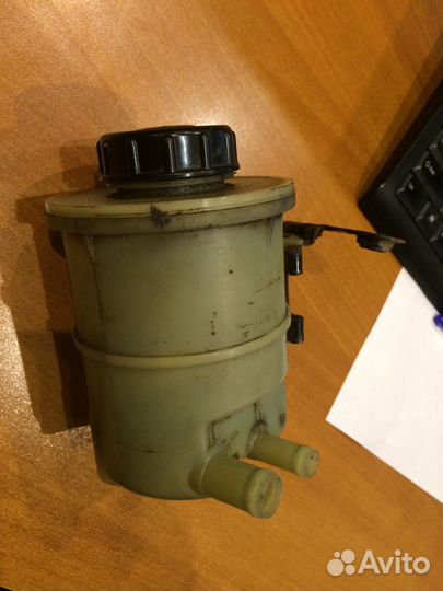 Бачок гур renault logan sandero largus