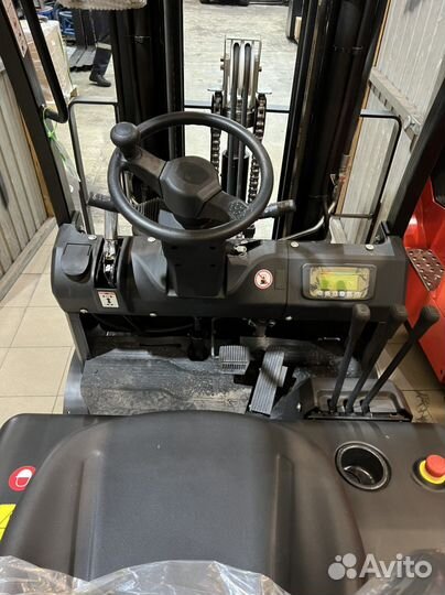 Вилочный погрузчик EP Equipment CPD18TV8, 2022