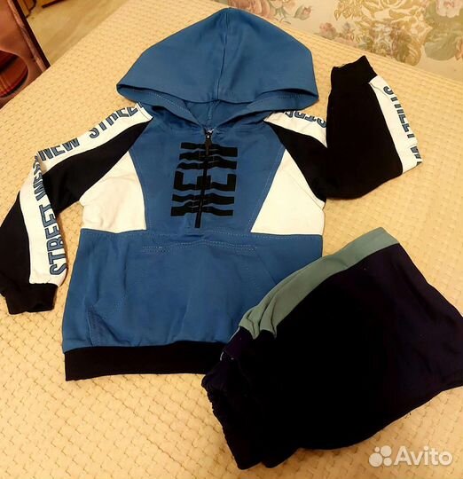 Спортивный костюм