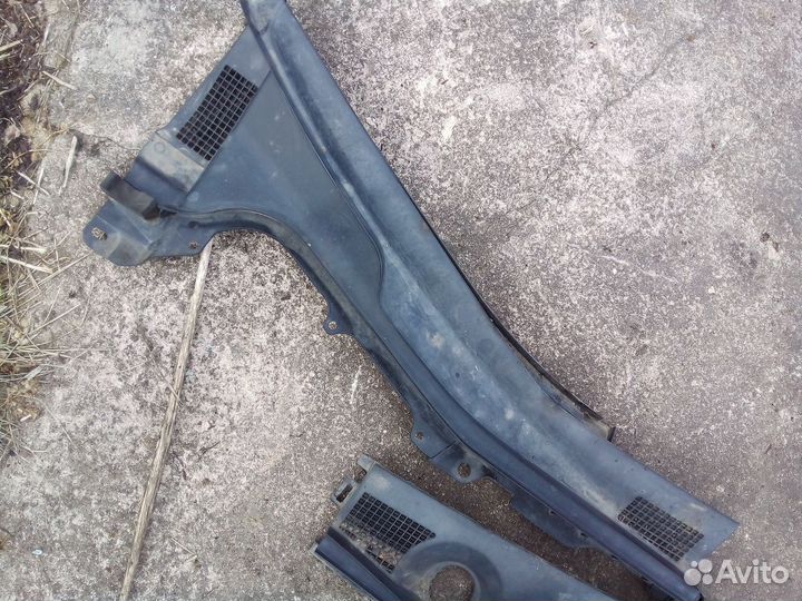 Жабо лобового стекла infiniti m35