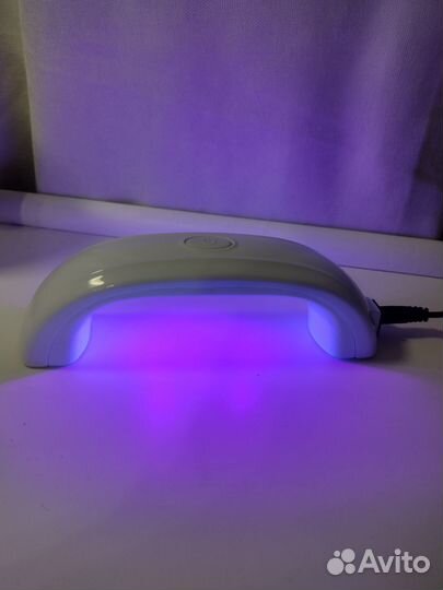 Лампа для сушки маникюра