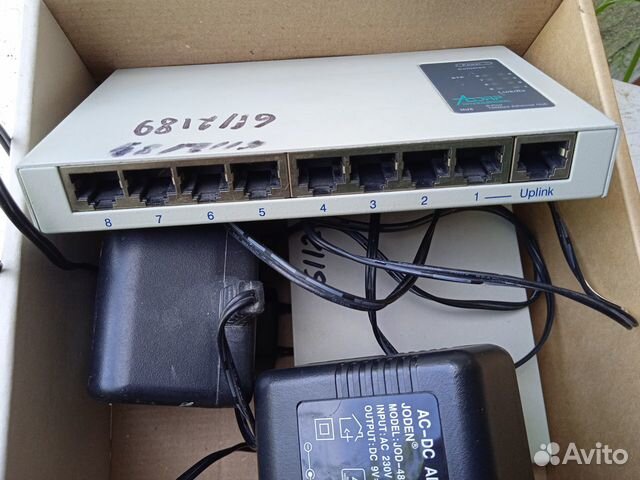 Коммутатор Acorp HU8