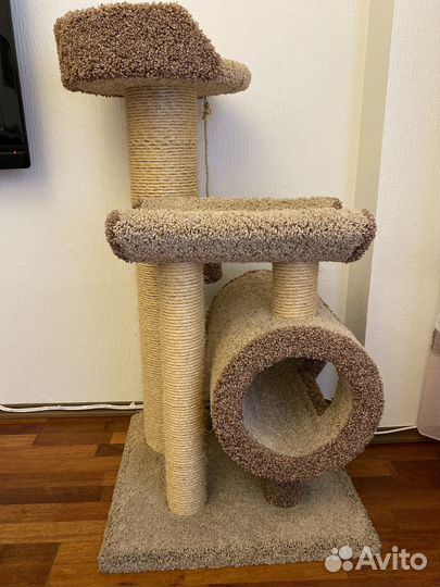 Домик для кошки с когтеточкой бу