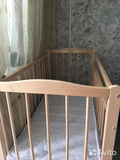 Детская кровать с матрасом