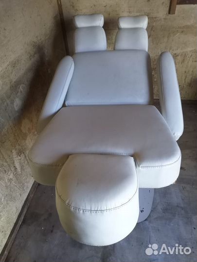 Педикюрное кресло с электроприводом