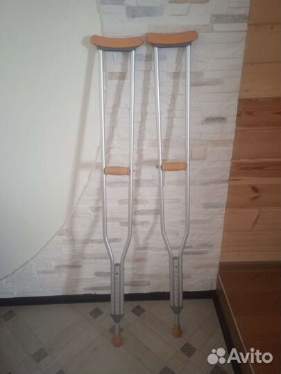Костыли подмышечные в аренду и продажа