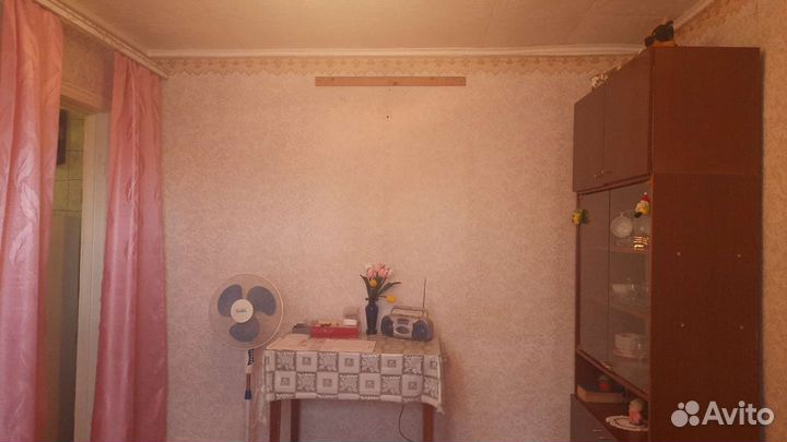 Шкаф сервант