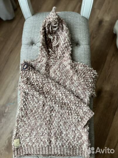 Кофта на молнии с капюшоном для девочки