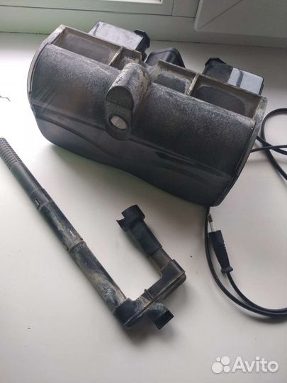 Очиститель фонтанного типа для аквариума б/ у