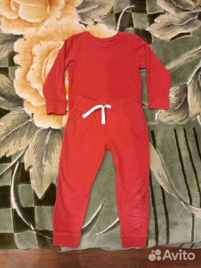 Спортивный костюм на мальчика 110